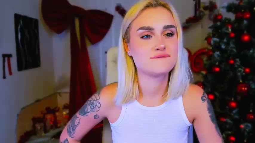 Ravenaaaa Adult Chat January 4, 2026