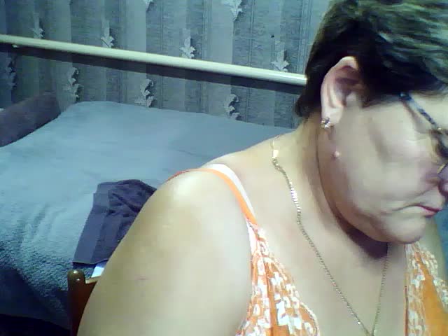 ElzaJewel Adult Chat January 4, 2026