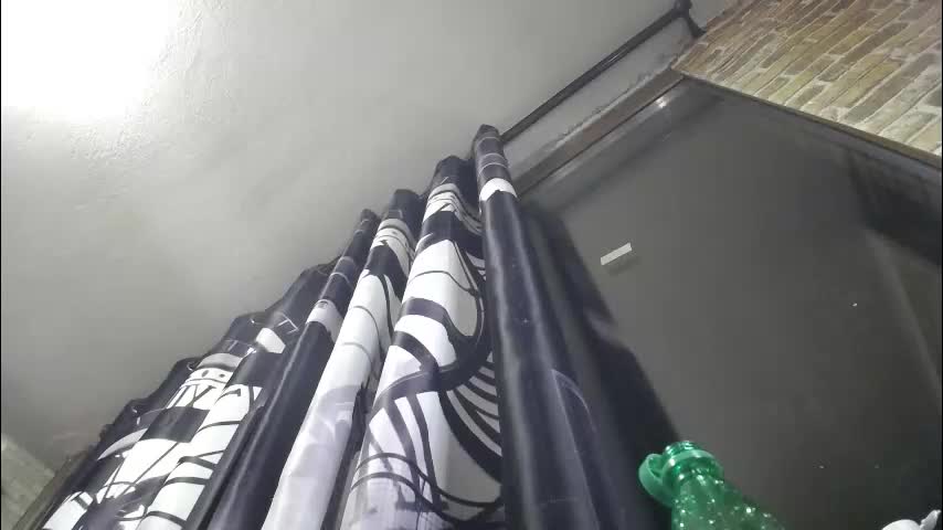 xxxnewlywedsxxx Adult Chat January 4, 2026