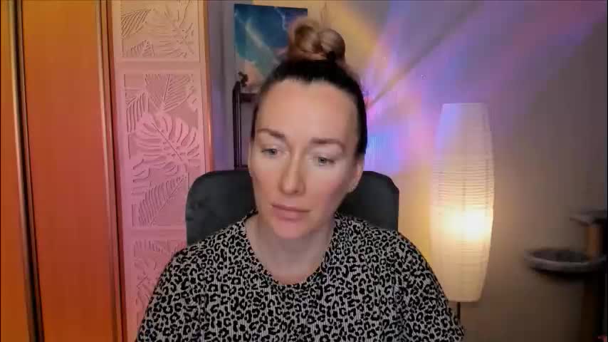 save_the_qween Adult Chat January 4, 2026