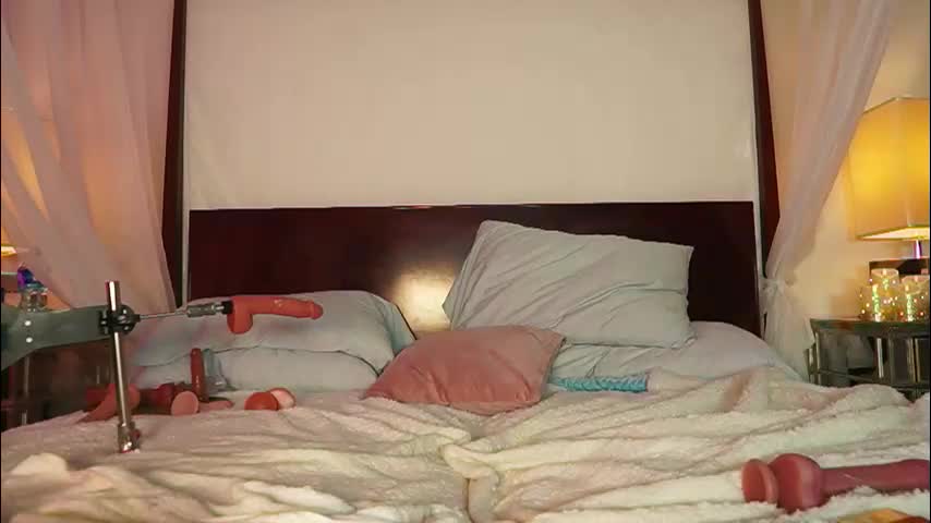 katyerave Adult Chat January 4, 2026