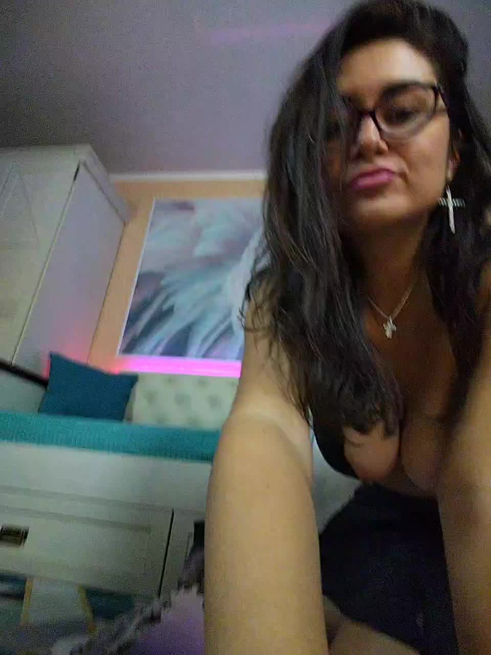 AlicaLovely Adult Chat January 4, 2026