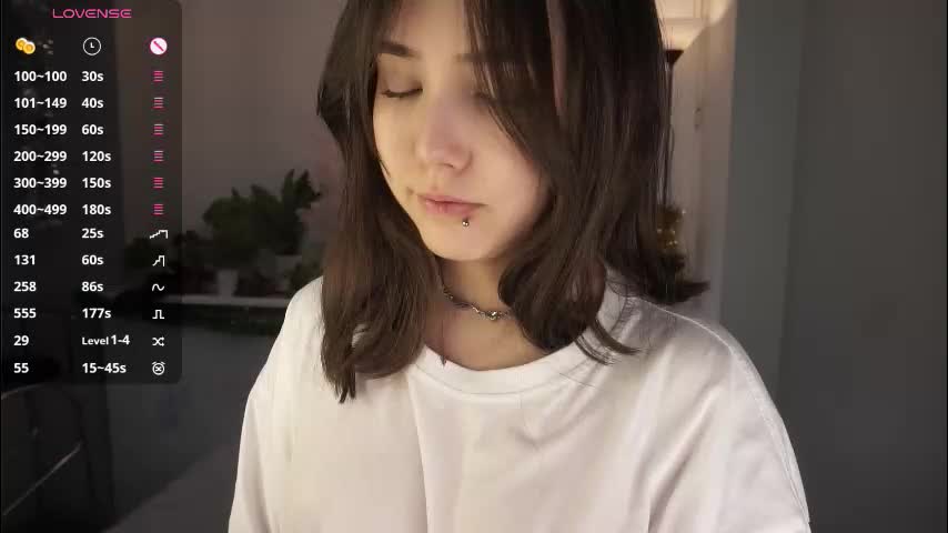 zara_shine Adult Chat January 4, 2026