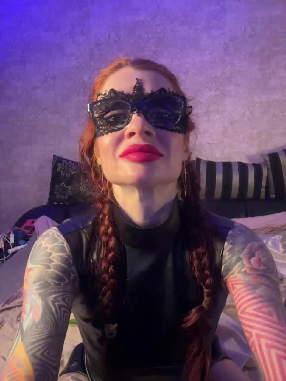 Neulovimie Adult Chat January 4, 2026