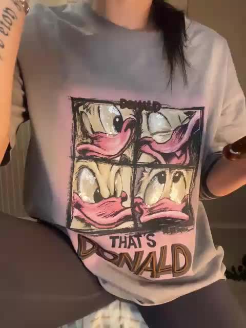 Karolina_Milf Adult Chat January 4, 2026