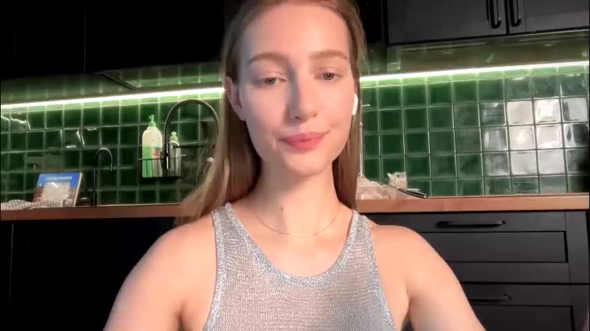 solar_bella Adult Chat January 4, 2026