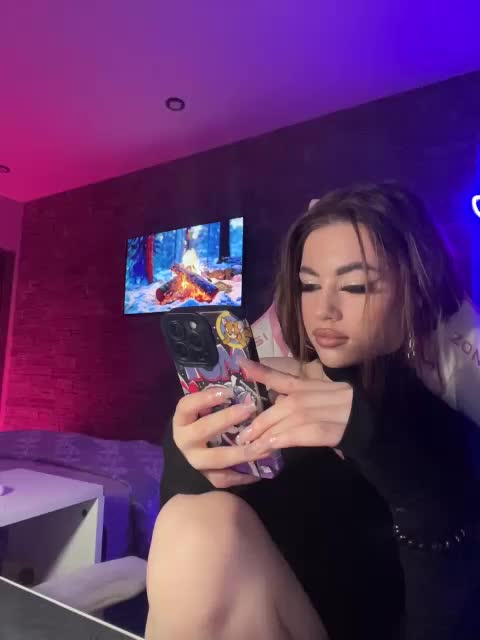 HotGirlEva Adult Chat January 5, 2026