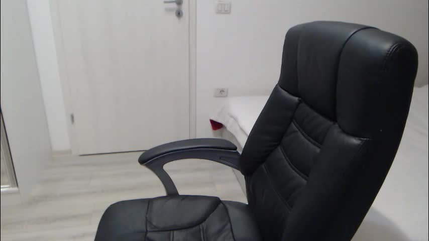 blue_eyes96 Adult Chat January 4, 2026