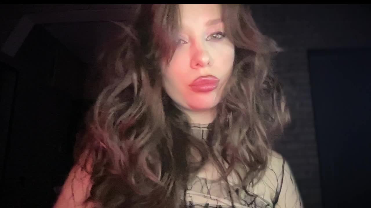 Melissa222Femdom Adult Chat January 5, 2026