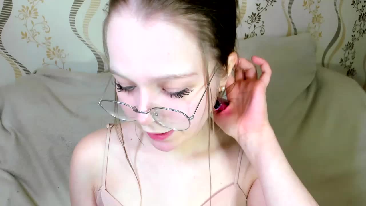 MelMooon Adult Chat January 5, 2026