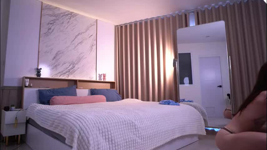 cute__foxy Adult Chat January 5, 2026