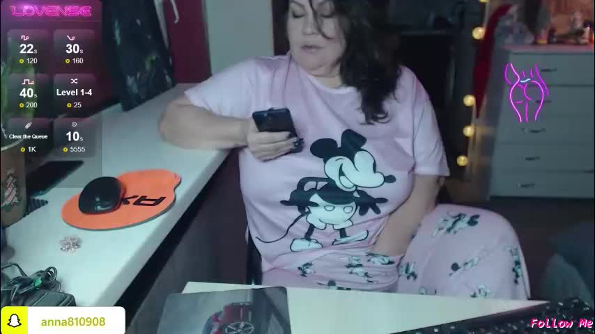 samanta_shy Adult Chat January 5, 2026