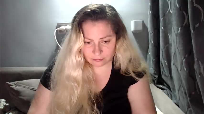 candycream74 Adult Chat January 5, 2026