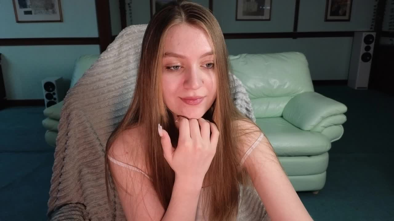 CyrilaPuff Adult Chat January 5, 2026