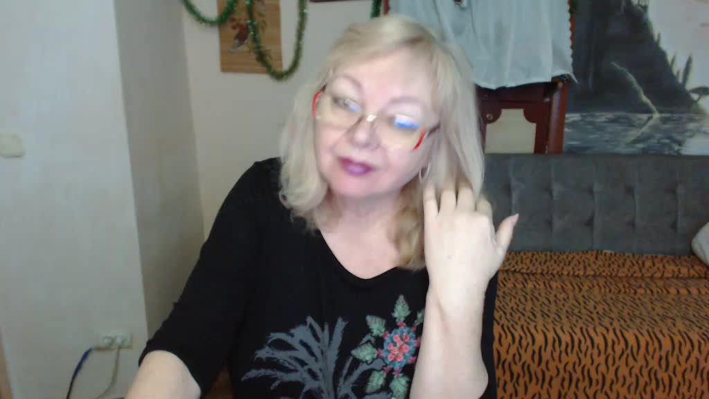 EvelynLoveShy Adult Chat January 5, 2026