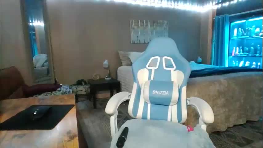 mavismable Adult Chat January 5, 2026