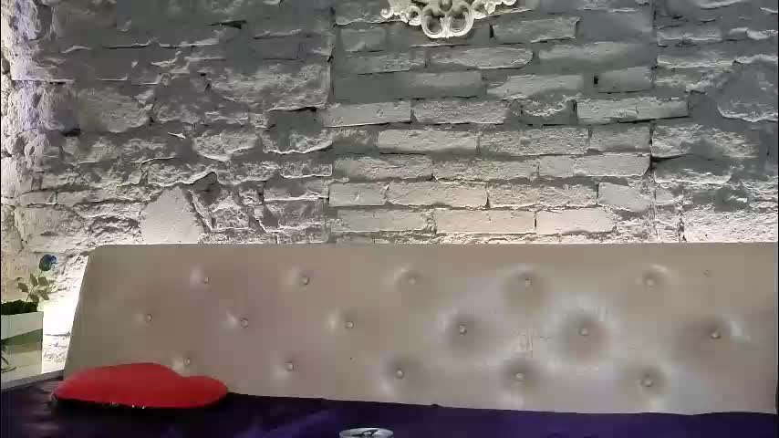 vixvixenn Adult Chat January 5, 2026