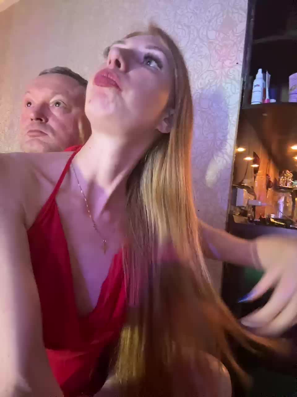 AnnaMaks12 Adult Chat January 6, 2026