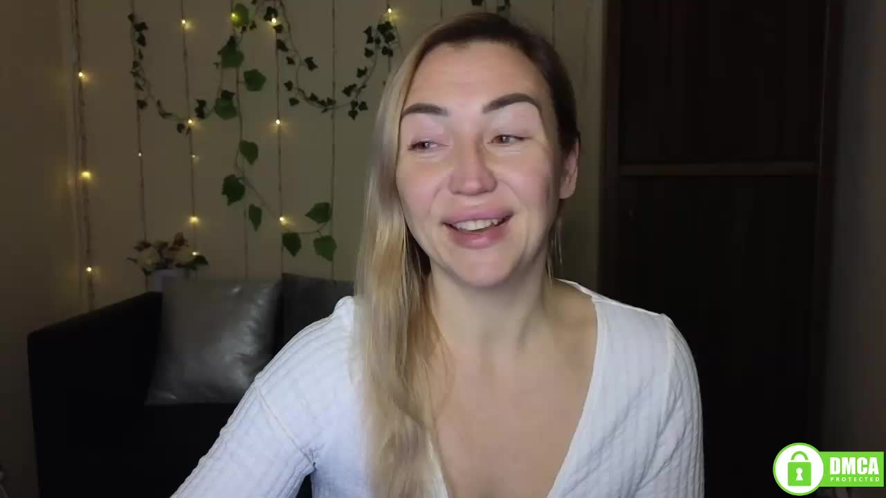 Jullyblondkiss Adult Chat January 6, 2026