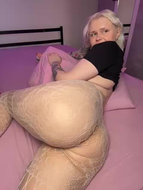 LuxBby Adult Chat January 6, 2026