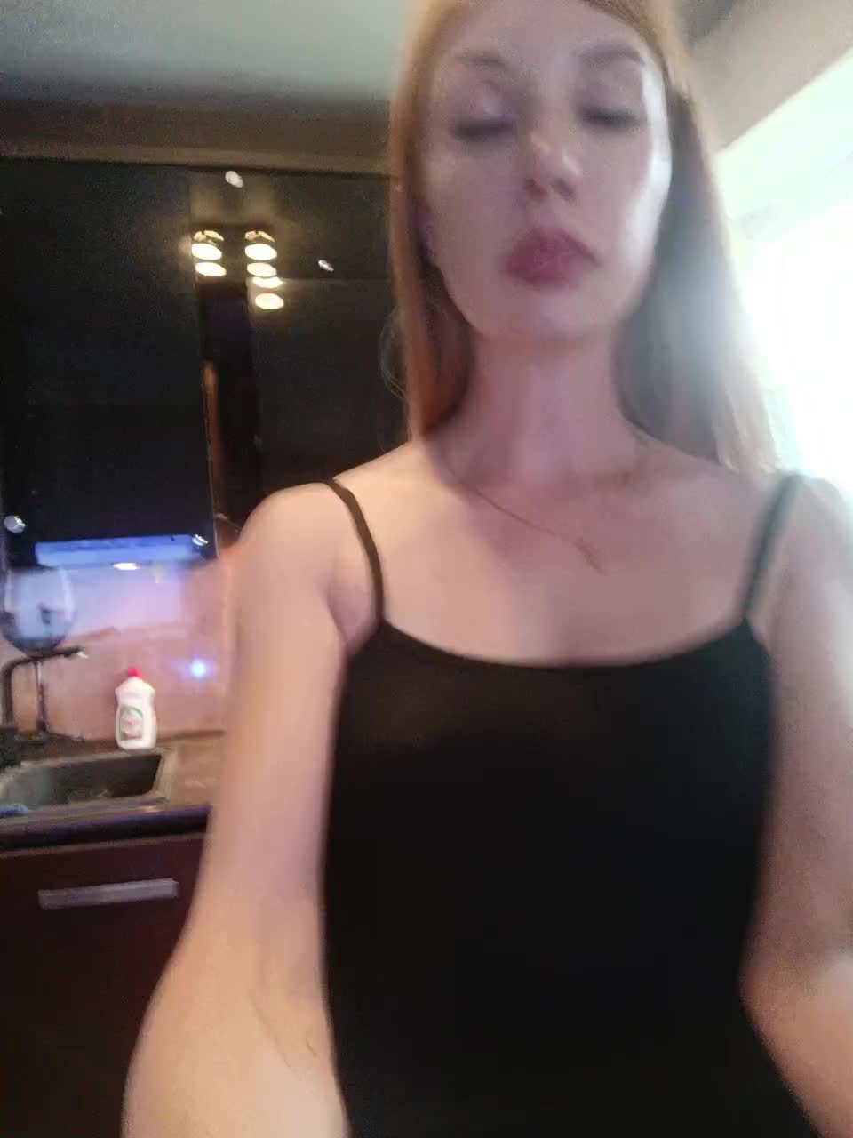 AnnaMaks12 Adult Chat January 6, 2026