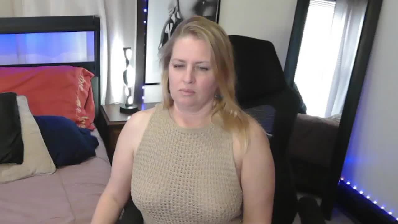 Holliekate Adult Chat January 7, 2026