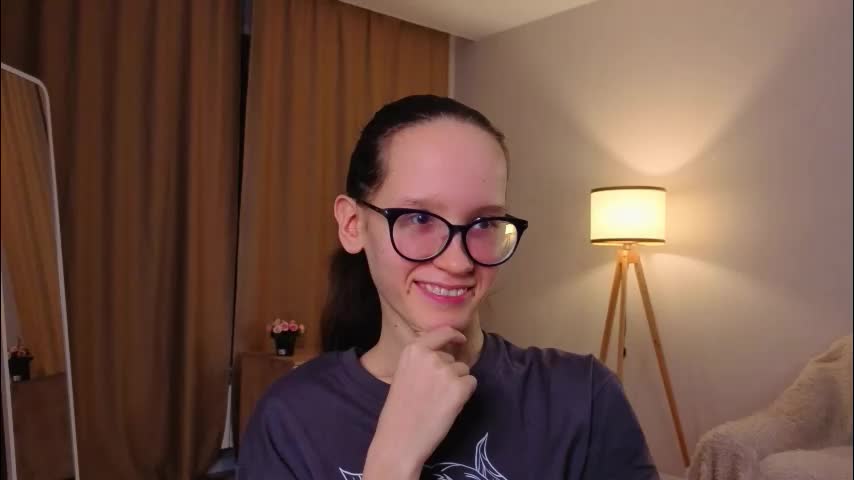 lynettebails Adult Chat January 7, 2026