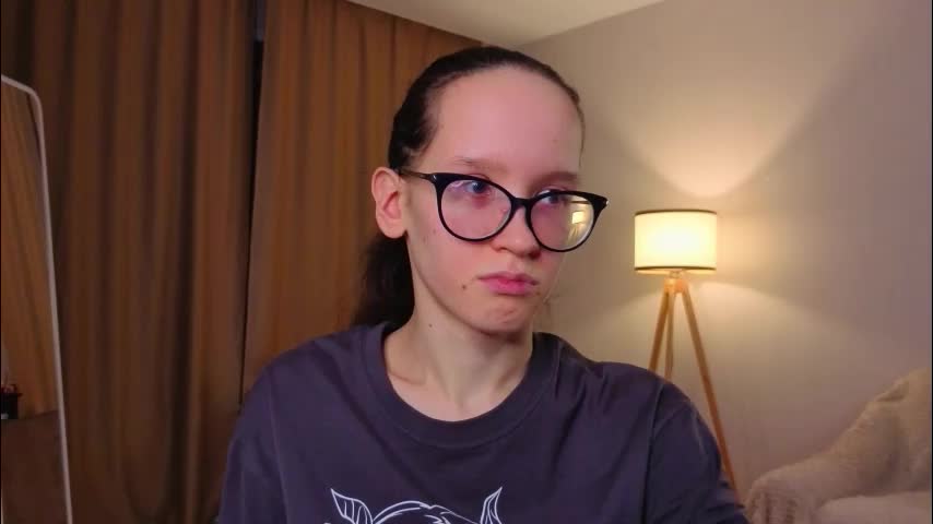 lynettebails Adult Chat January 7, 2026