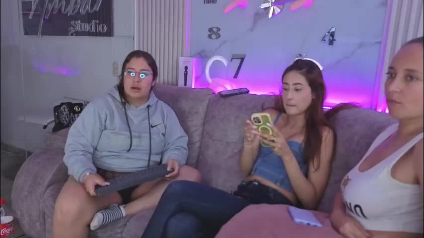 nicky_as Adult Chat January 7, 2026