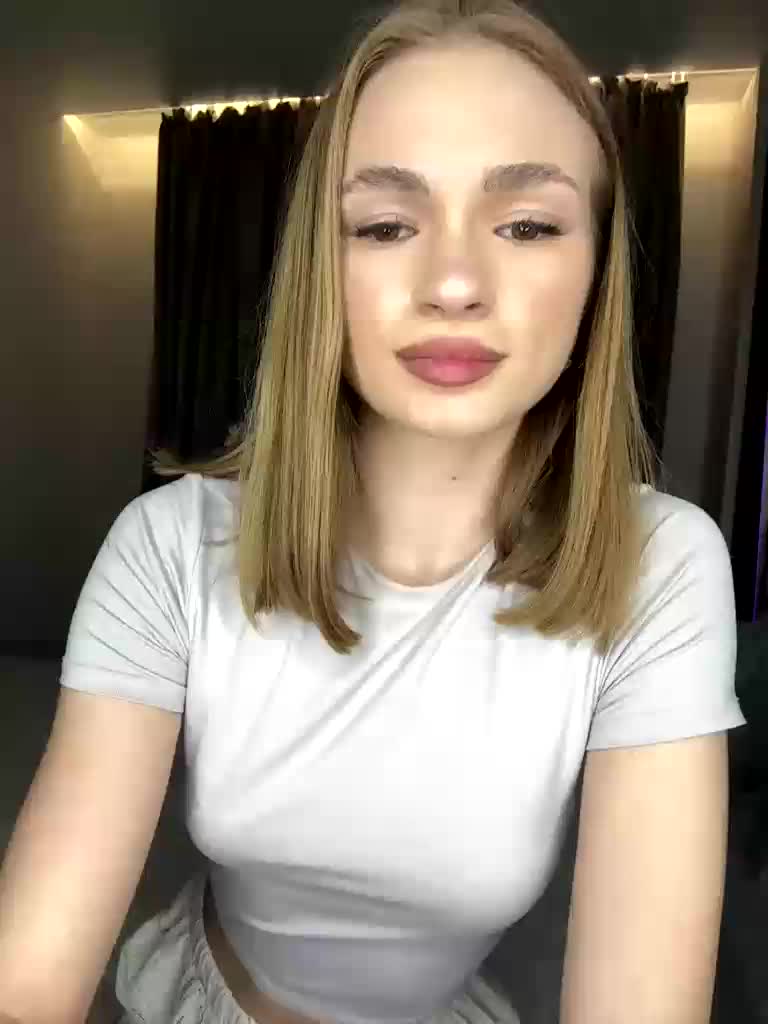 Pussyya Adult Chat January 7, 2026