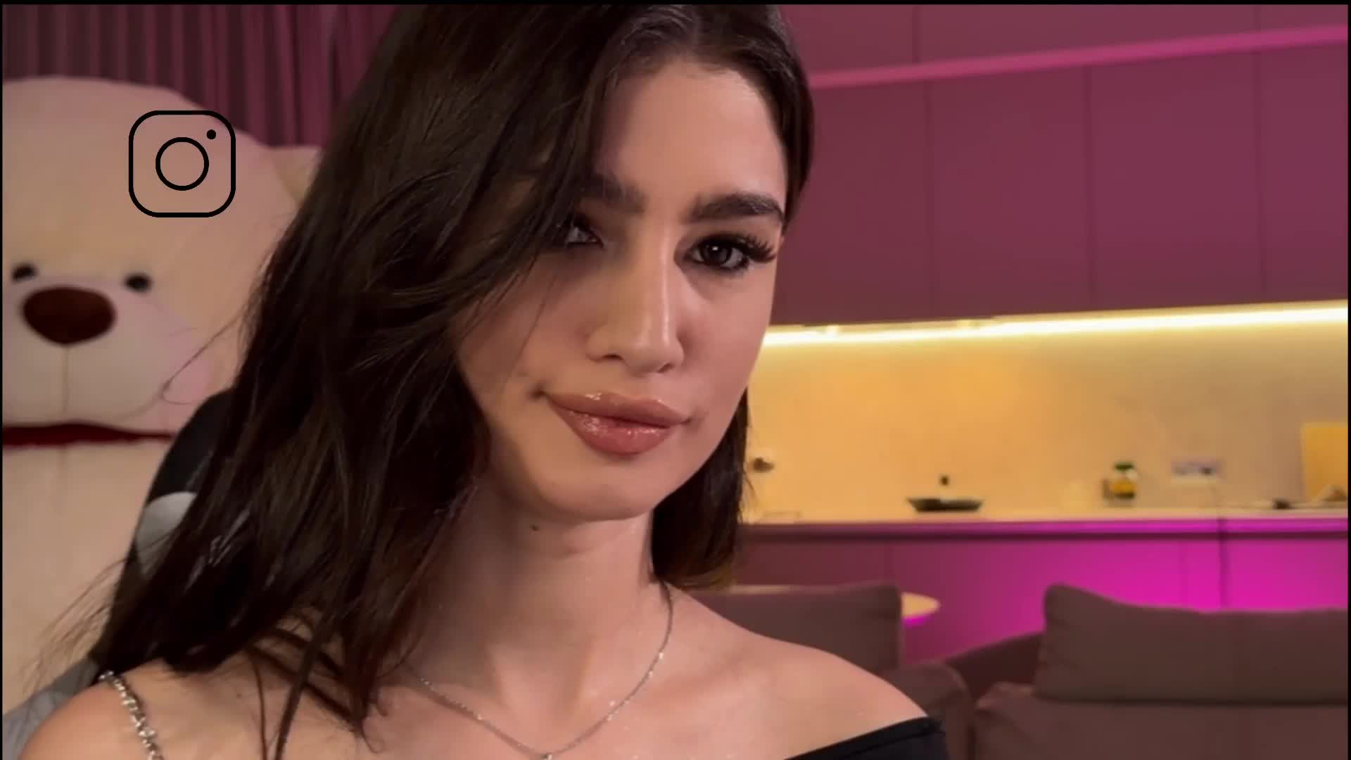 Sofi-Mi Adult Chat January 7, 2026