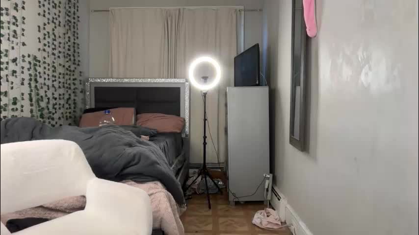 sophiasecretsx Adult Chat January 7, 2026