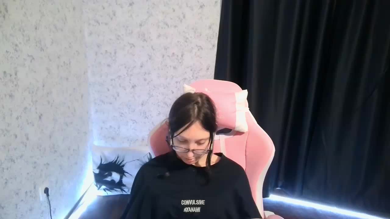 SweetLulyX Adult Chat January 7, 2026