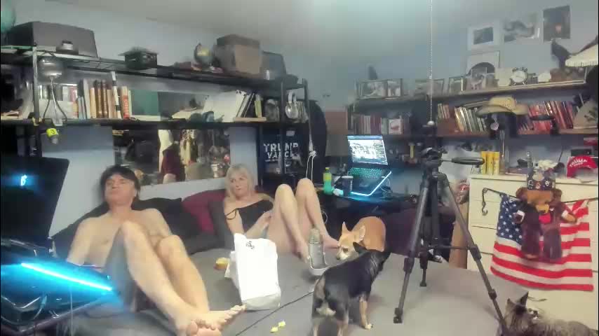 pink_black Adult Chat January 7, 2026