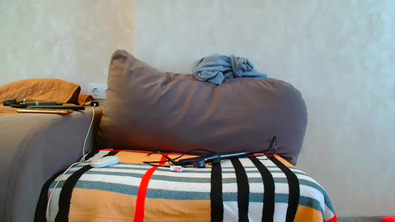 _Brionia_ Adult Chat January 7, 2026