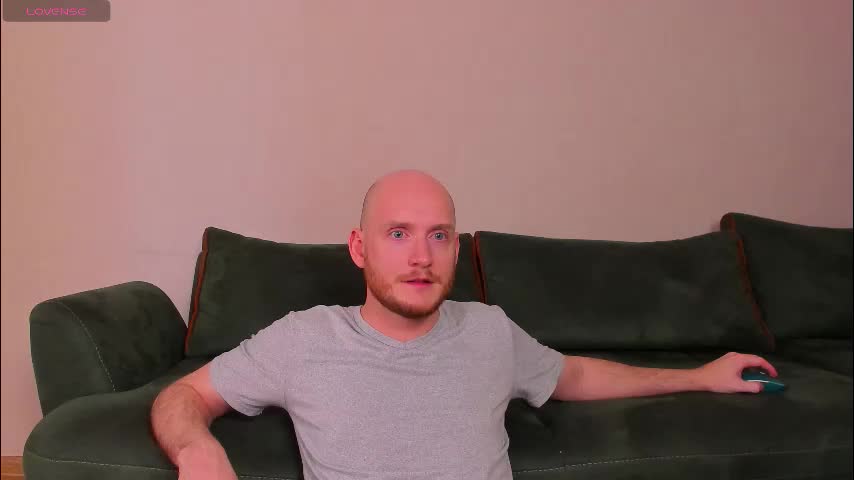 maypeach Adult Chat January 7, 2026