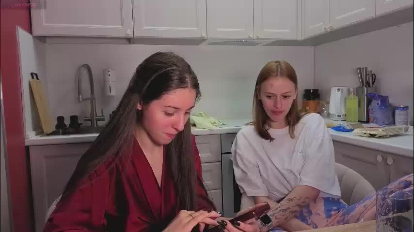 ihavepaws33 Adult Chat January 7, 2026