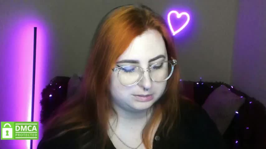 Aliciaredluv Adult Chat January 7, 2026