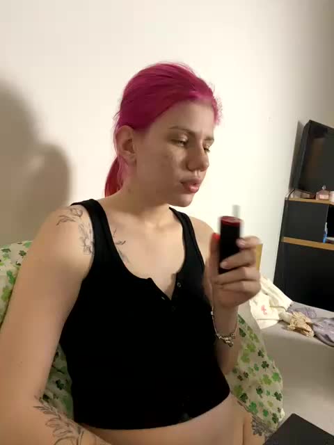 NiMfOmAnKA_s_Saskoj Adult Chat January 8, 2026