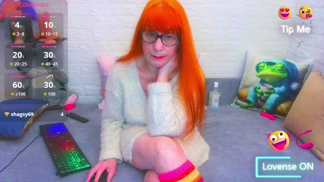 FoxyMature Adult Chat January 8, 2026