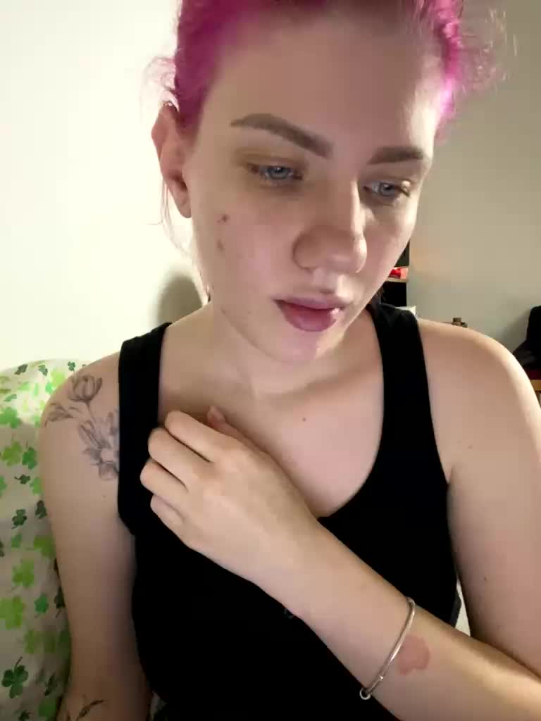 NiMfOmAnKA_s_Saskoj Adult Chat January 8, 2026