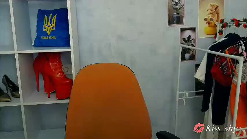 kiss_shy Adult Chat January 8, 2026