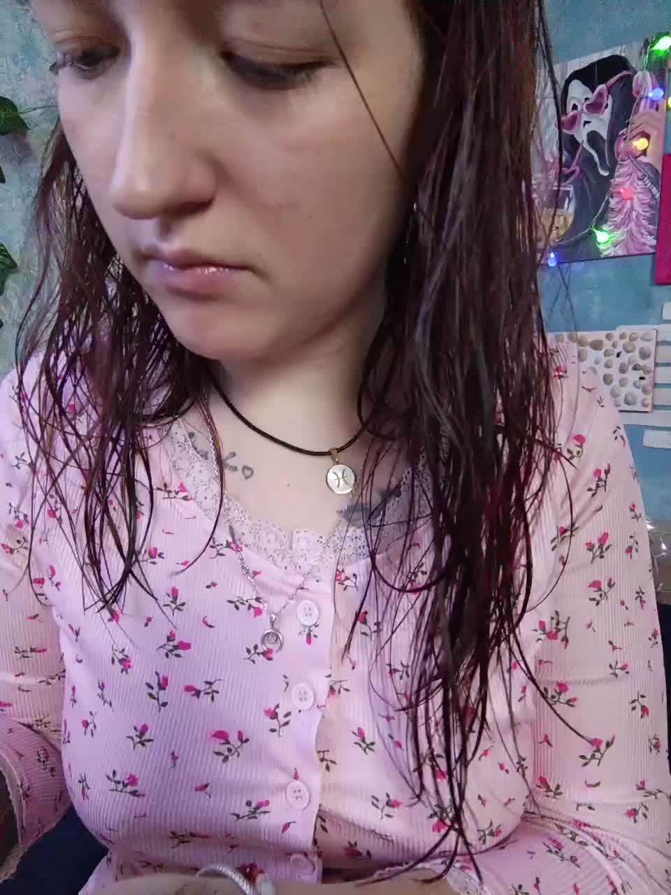 Mari_Gold Adult Chat January 8, 2026