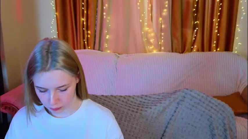 babees_eva Adult Chat January 8, 2026