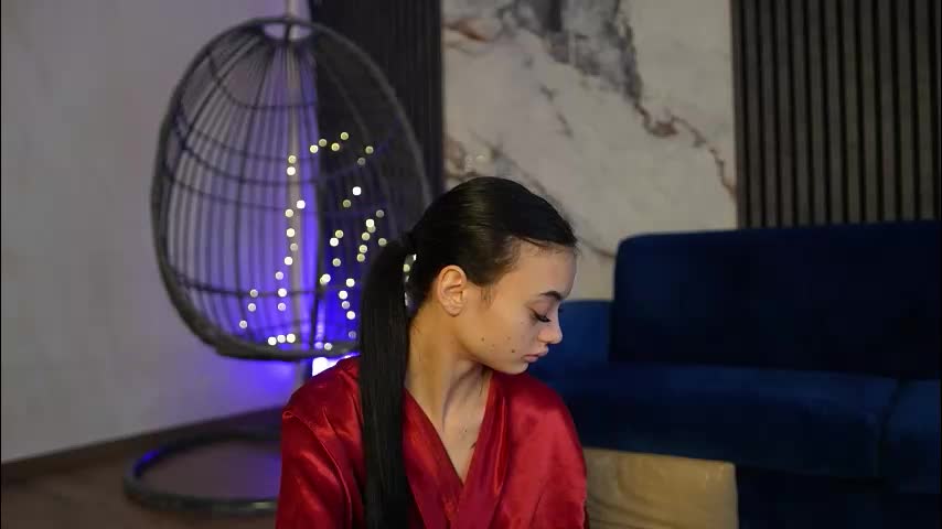 rachelravee Adult Chat January 8, 2026