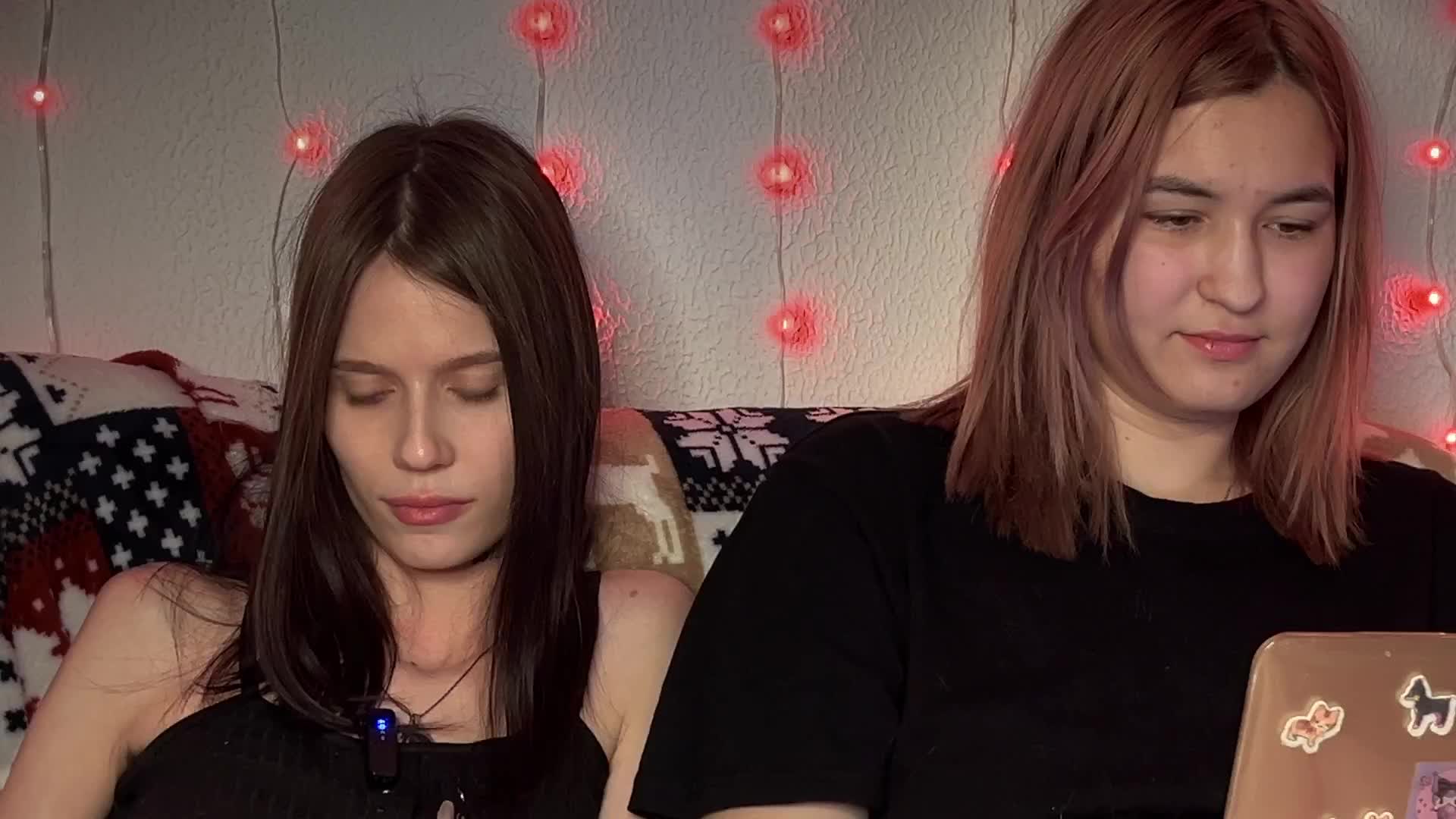 _Two_Chicks_ Adult Chat January 8, 2026