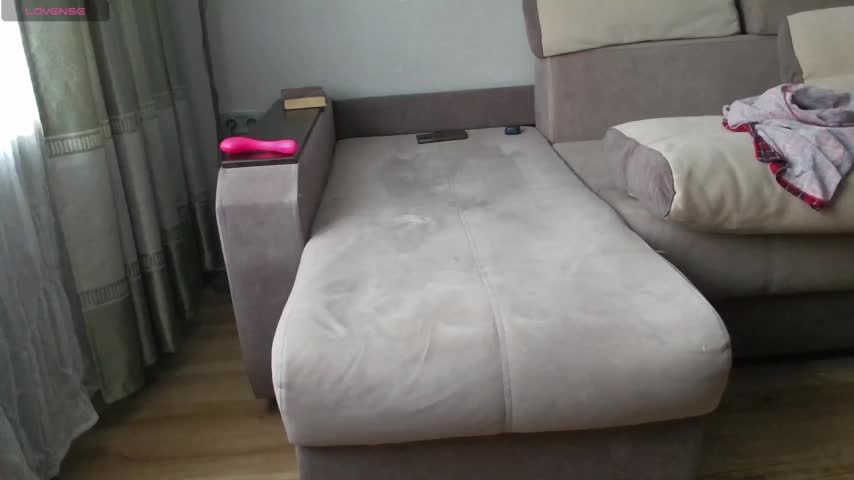 Milaa1998 Adult Chat January 8, 2026