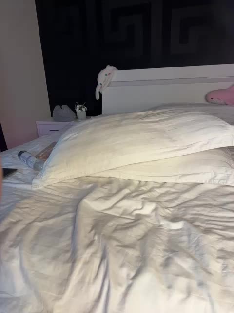 -Sara- Adult Chat January 8, 2026