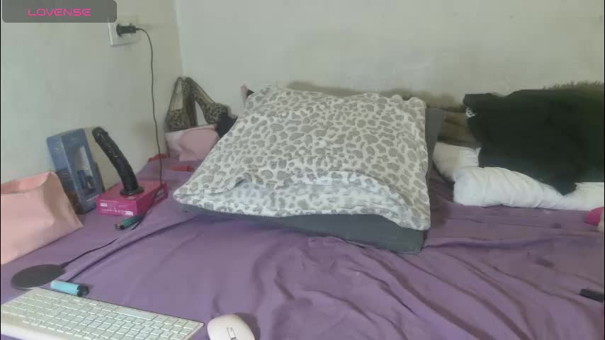 mistressmilly32 Adult Chat January 8, 2026