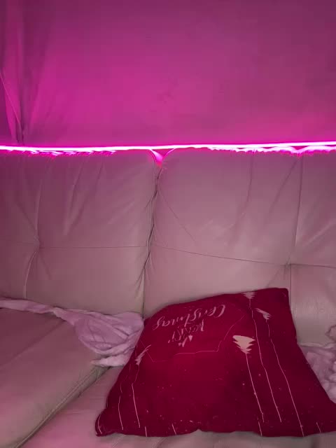 Lola-li Adult Chat January 8, 2026